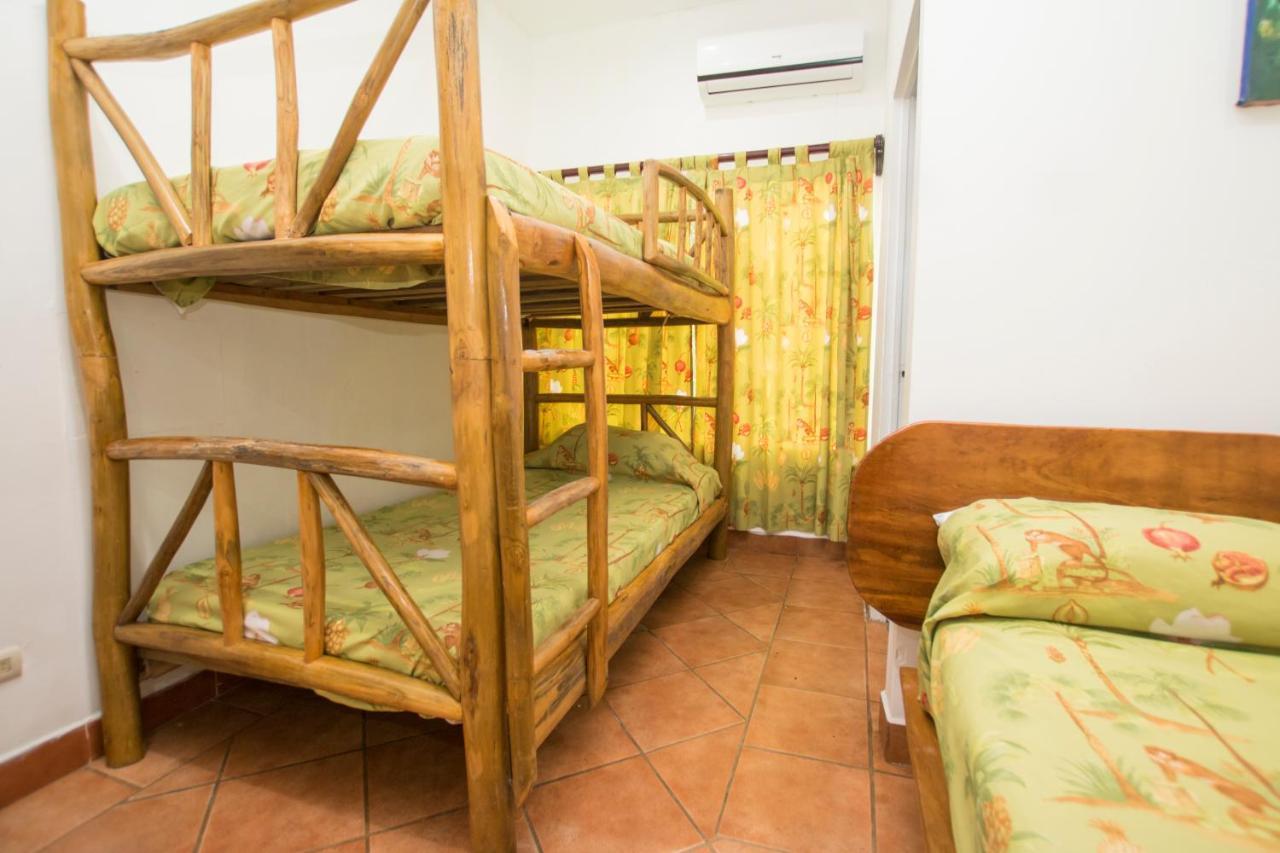 Oceanfront Hotel Verde Mar Direct Access To The Beach Мануел Антонио Екстериор снимка